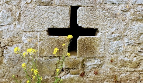 Cross in stone, Askeaton Friary, Patrick Comerford, 2017